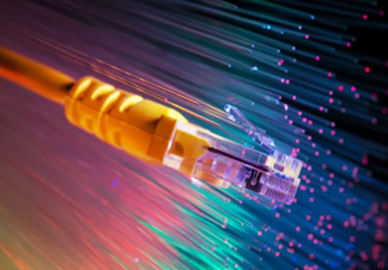 Serviço de fibra Optica e TELECOM